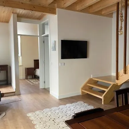Apartment Casinha Da Avo Rosario Juncal (Leiria)